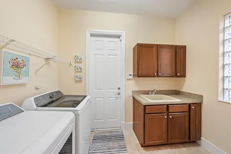 10755 La Strada West Palm Beach FL 33412