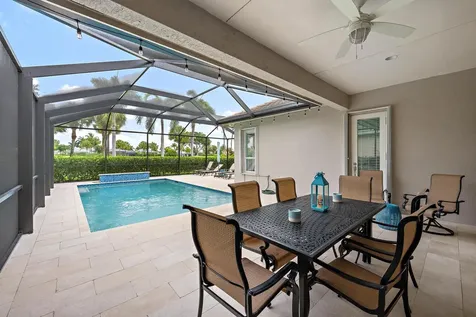 10755 La Strada West Palm Beach FL 33412