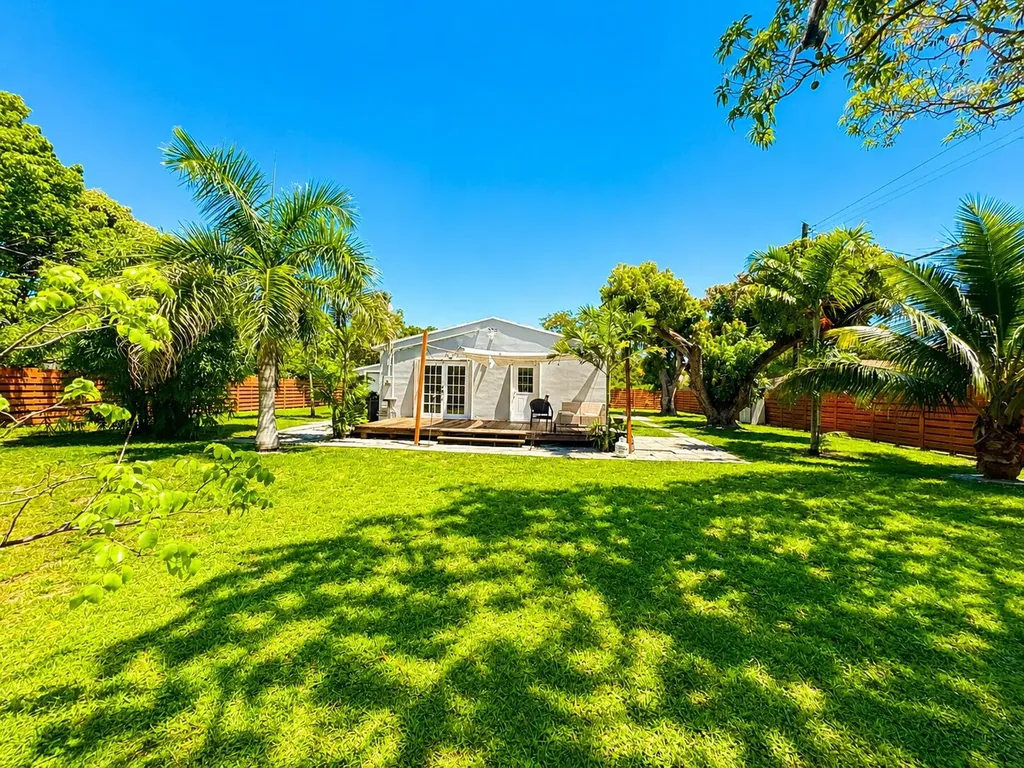 412 SW 16th Court Fort Lauderdale FL 33315