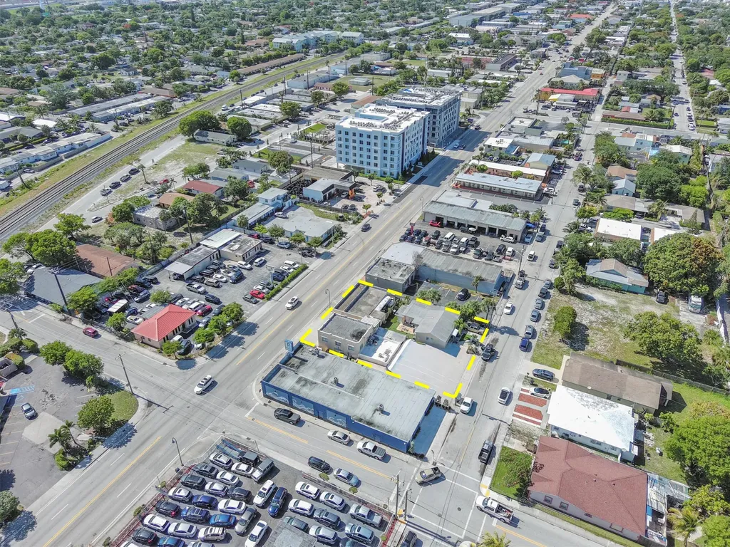 922 & 928 S Dixie Highway Lake Worth Beach FL 33462