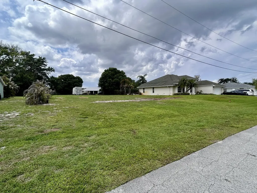 145 SW Elderberry Drive Port St Lucie FL 34953