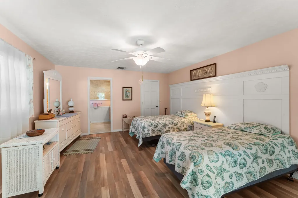 1653 SW 85th Terrace Stuart FL 34997