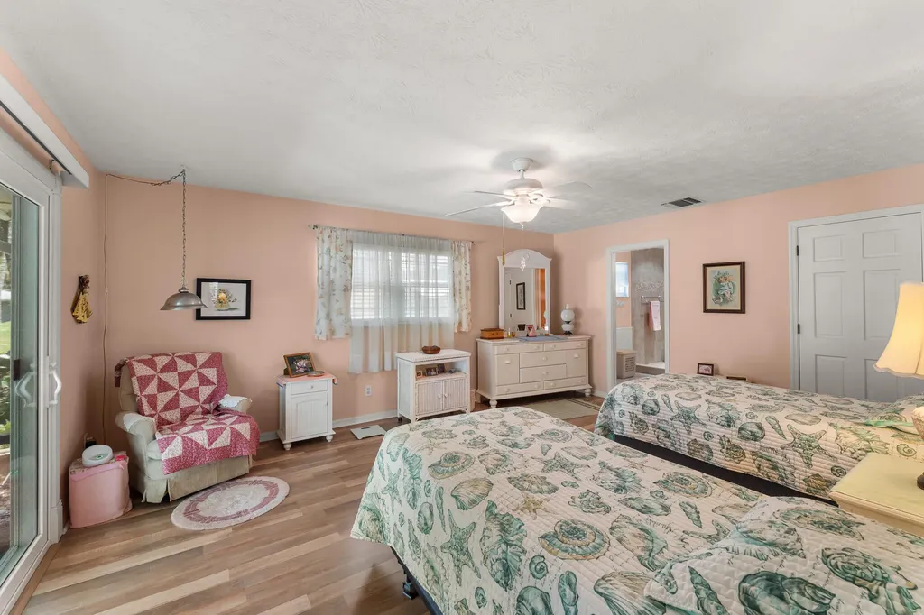 1653 SW 85th Terrace Stuart FL 34997