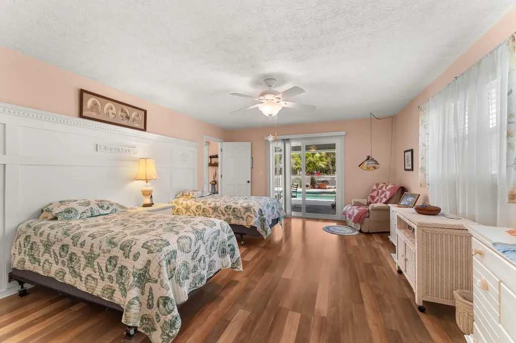 1653 SW 85th Terrace Stuart FL 34997