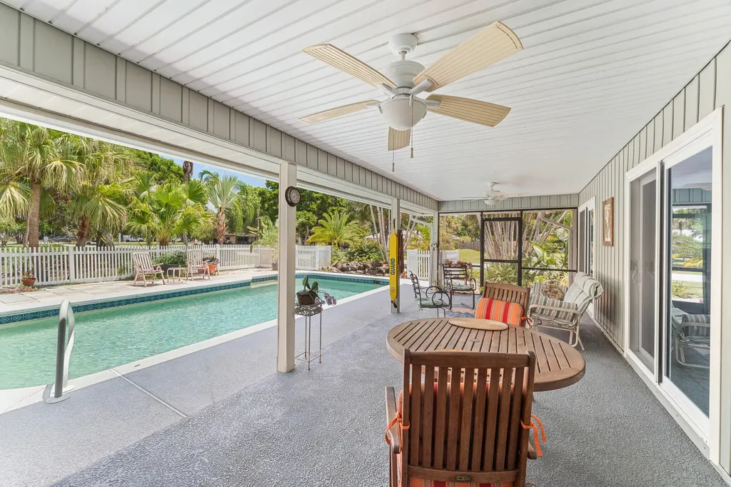1653 SW 85th Terrace Stuart FL 34997