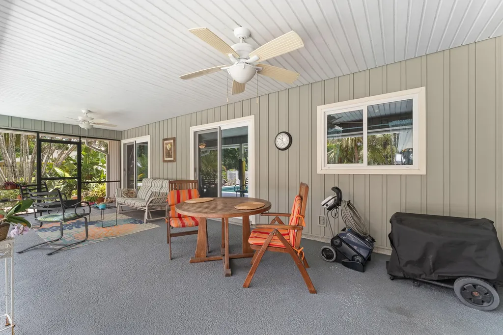 1653 SW 85th Terrace Stuart FL 34997
