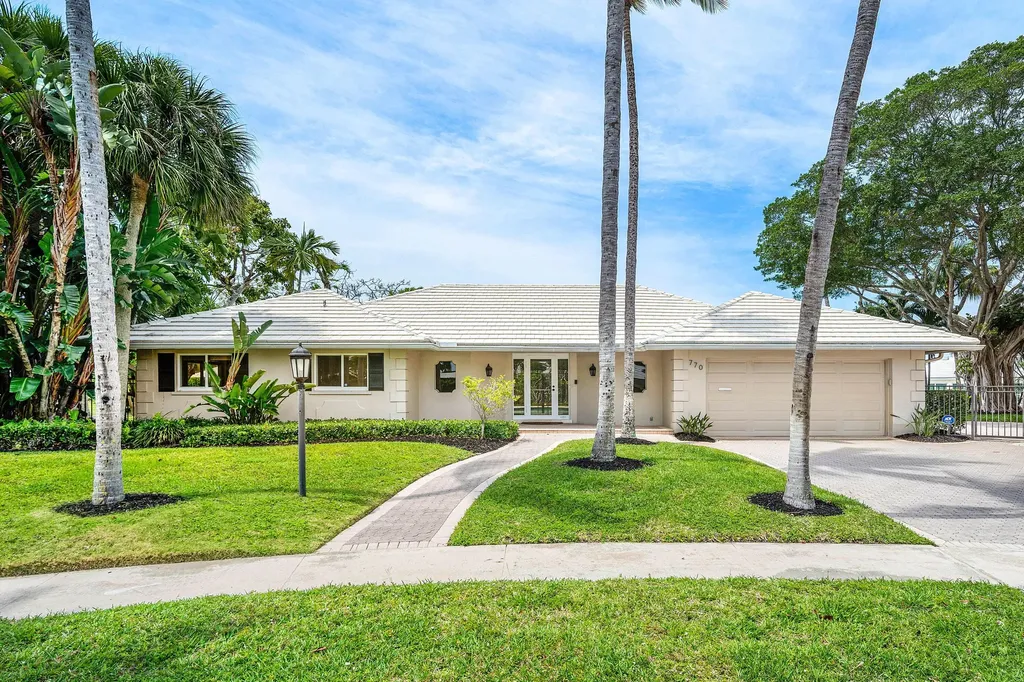 770 Peachtree Lane Boca Raton FL 33486