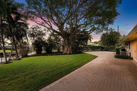 770 Peachtree Lane Boca Raton FL 33486