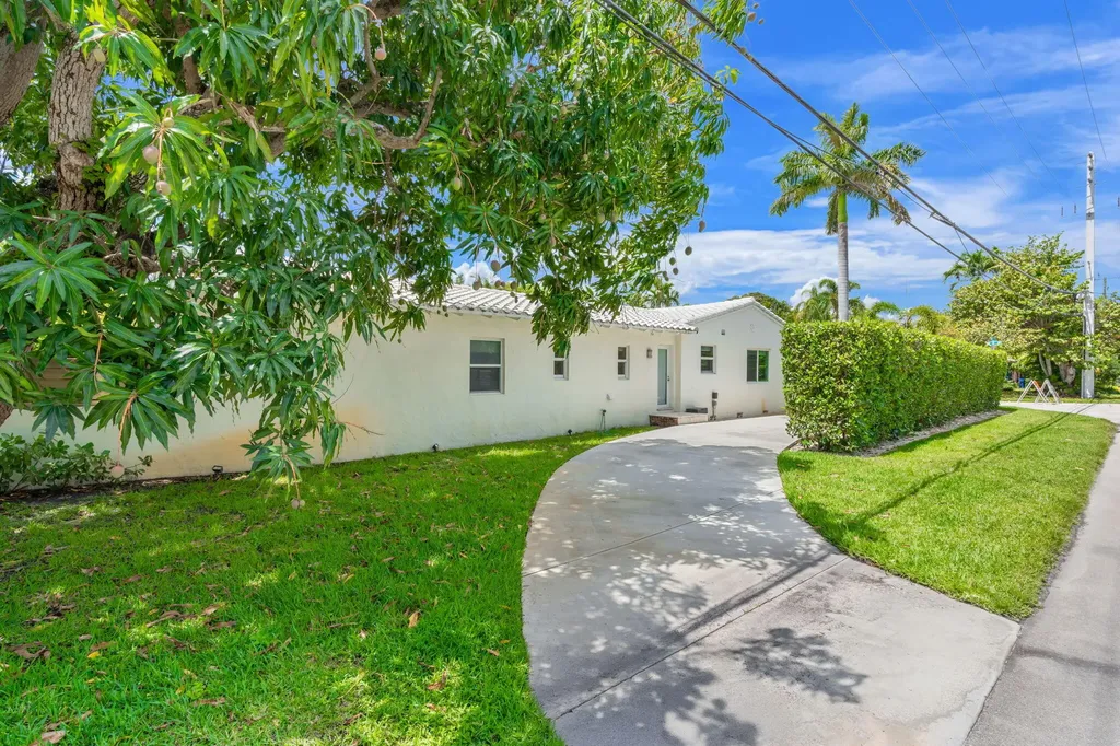 648 NE 17th Avenue Fort Lauderdale FL 33304
