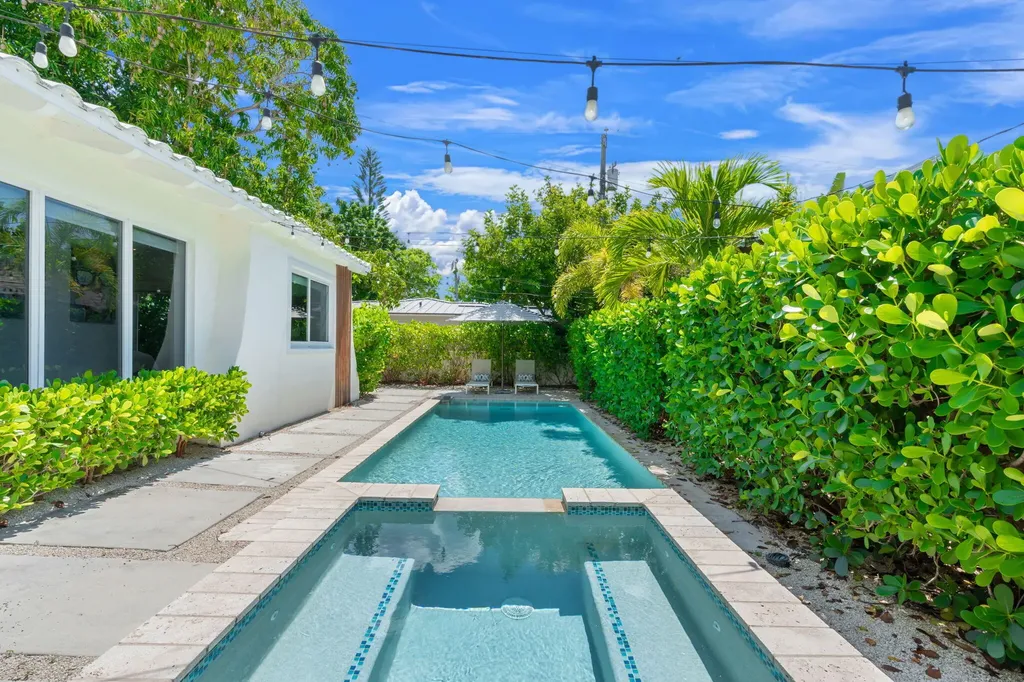 648 NE 17th Avenue Fort Lauderdale FL 33304