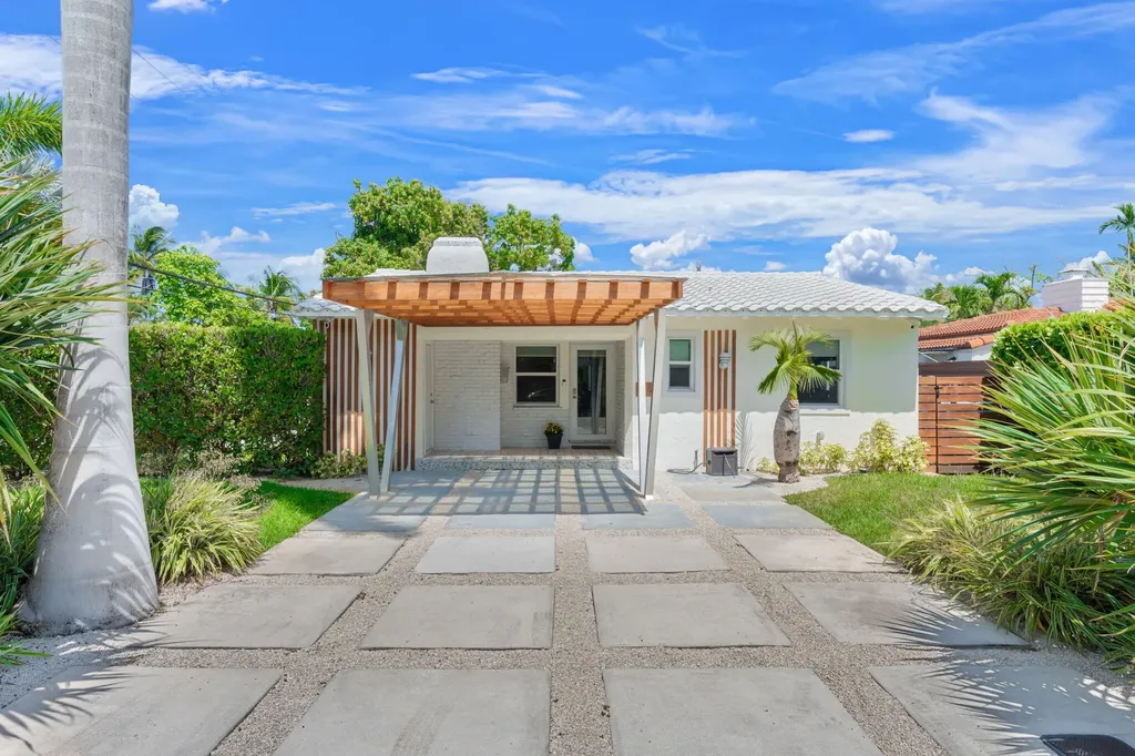 648 NE 17th Avenue Fort Lauderdale FL 33304