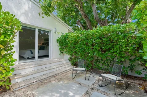 648 NE 17th Avenue Fort Lauderdale FL 33304