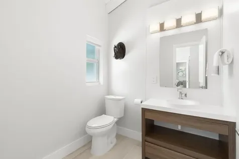 648 NE 17th Avenue Fort Lauderdale FL 33304