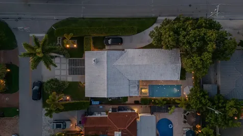648 NE 17th Avenue Fort Lauderdale FL 33304