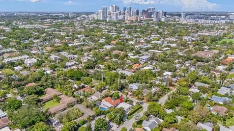 648 NE 17th Avenue Fort Lauderdale FL 33304