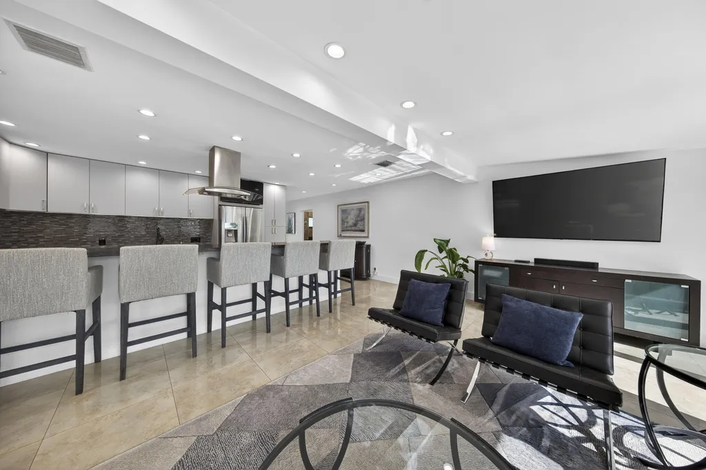 1436 SE 13th Street Fort Lauderdale FL 33316
