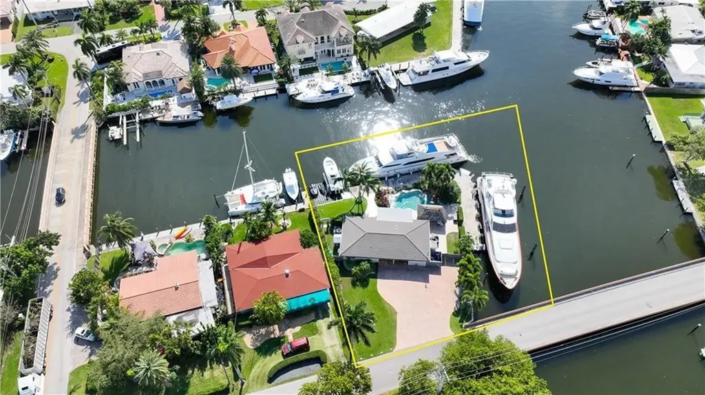 1436 SE 13th Street Fort Lauderdale FL 33316
