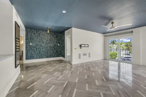 341 N Birch Road Fort Lauderdale FL 33304
