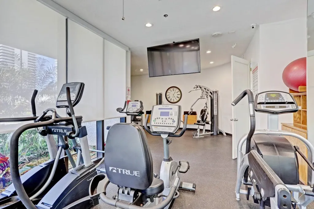 5510 N Ocean Drive Singer Island FL 33404