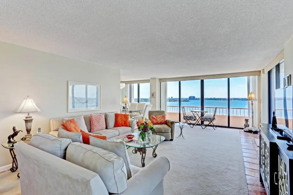 5510 N Ocean Drive Singer Island FL 33404