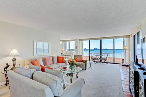 5510 N Ocean Drive Singer Island FL 33404