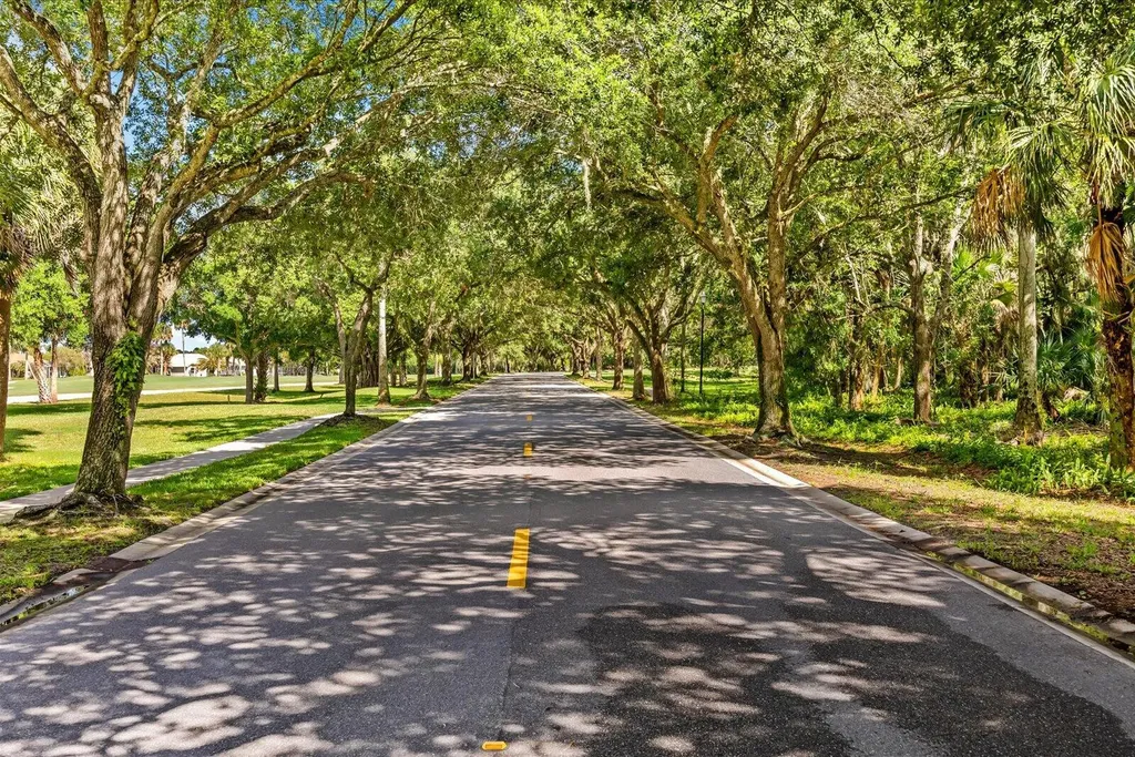 918 SW Balmoral Trace Stuart FL 34997