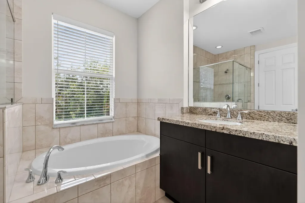1950 Juno Landing Lane North Palm Beach FL 33408