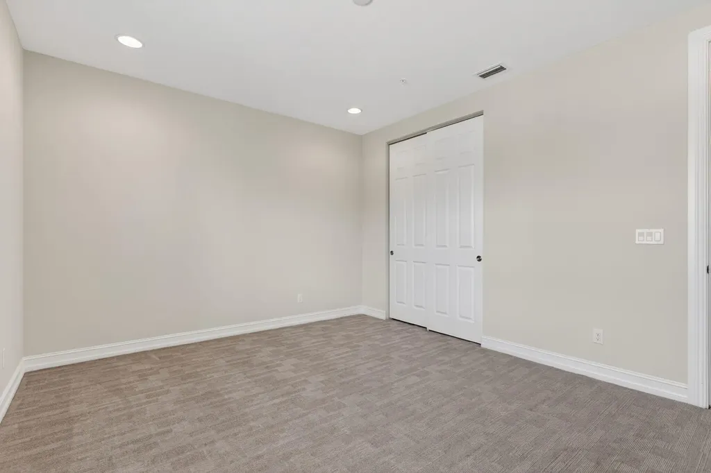 1950 Juno Landing Lane North Palm Beach FL 33408