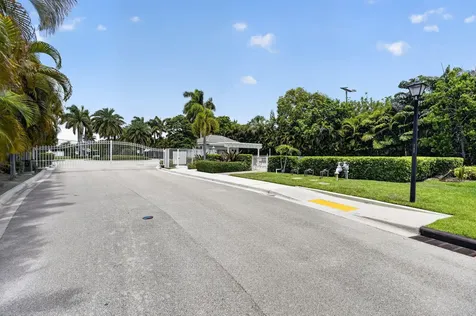 1950 Juno Landing Lane North Palm Beach FL 33408