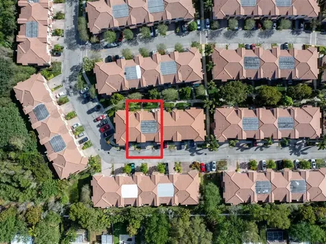 4712 Grand Cypress Circle N Coconut Creek FL 33073