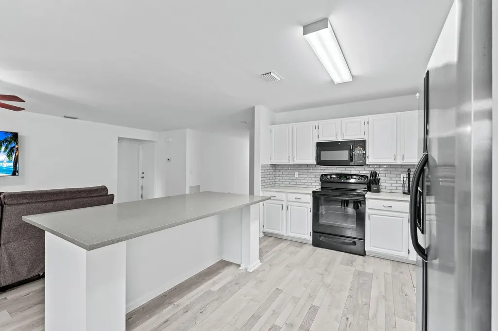 1288 Waterway Cove Drive Wellington FL 33414