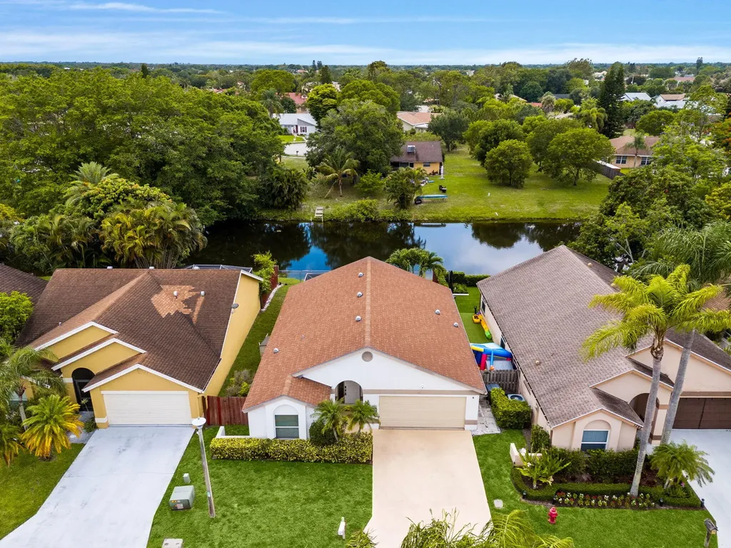 1288 Waterway Cove Drive Wellington FL 33414