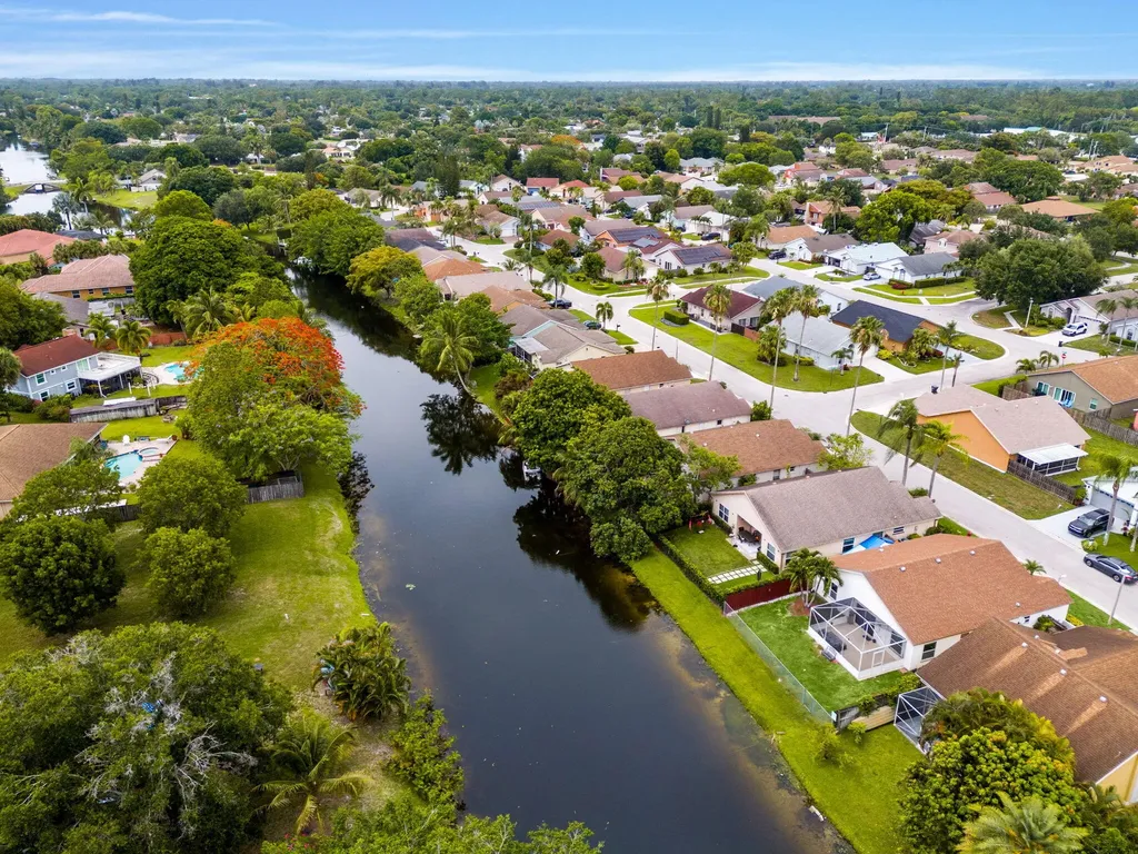 1288 Waterway Cove Drive Wellington FL 33414
