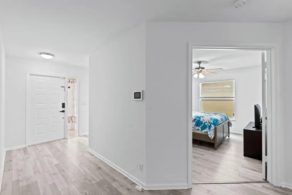 1288 Waterway Cove Drive Wellington FL 33414