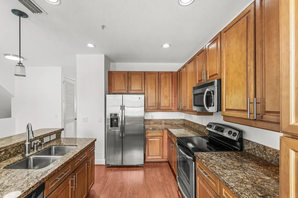 3830 NW 5th Terrace Boca Raton FL 33431