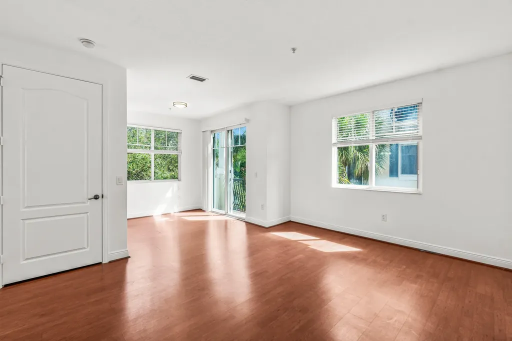 3830 NW 5th Terrace Boca Raton FL 33431