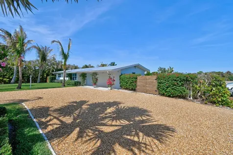 12890 SE Circle Drive Hobe Sound FL 33455