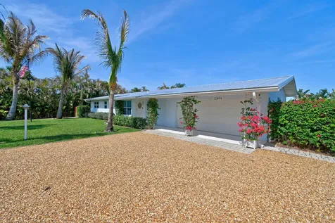 12890 SE Circle Drive Hobe Sound FL 33455