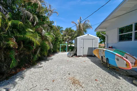 12890 SE Circle Drive Hobe Sound FL 33455