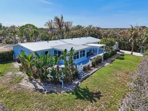 12890 SE Circle Drive Hobe Sound FL 33455