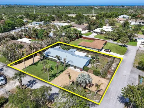 12890 SE Circle Drive Hobe Sound FL 33455