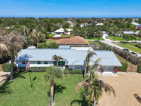 12890 SE Circle Drive Hobe Sound FL 33455