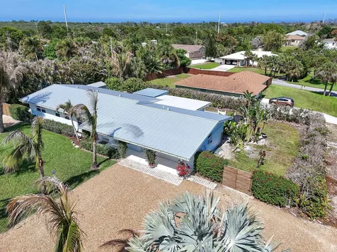 12890 SE Circle Drive Hobe Sound FL 33455