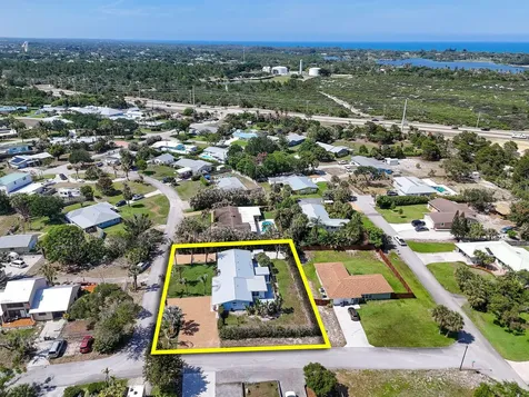 12890 SE Circle Drive Hobe Sound FL 33455