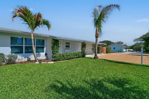 12890 SE Circle Drive Hobe Sound FL 33455