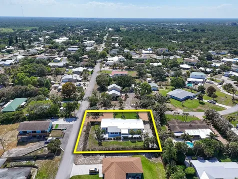 12890 SE Circle Drive Hobe Sound FL 33455