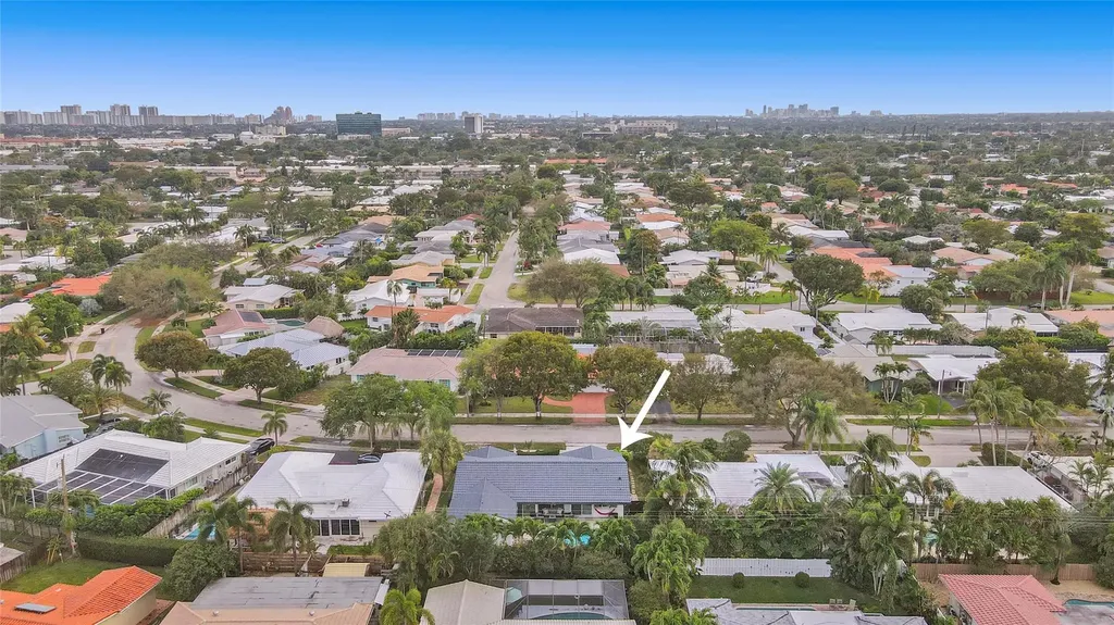 2051 NE 59th Court Fort Lauderdale FL 33308