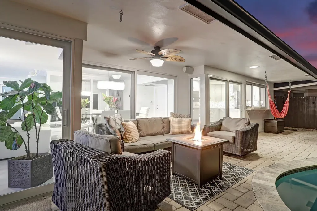 2051 NE 59th Court Fort Lauderdale FL 33308