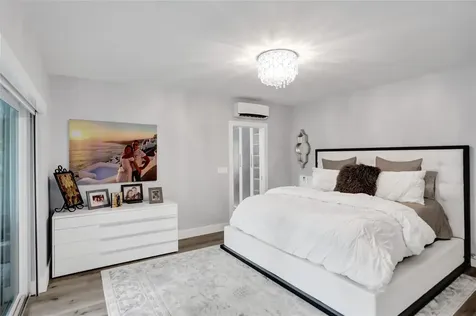 2051 NE 59th Court Fort Lauderdale FL 33308