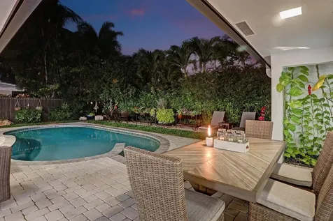 2051 NE 59th Court Fort Lauderdale FL 33308